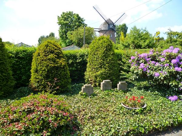 Ehrenfriedhof in Herongen